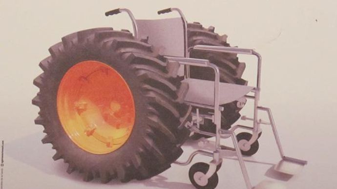 01. Campagne MSA 2010 :  Votre tracteur bascule… et c'est toute votre vie qui bascule… Un quizz « renversement» est toujours en ligne sur www.msa.fr (rubrique santé-sécurité au travail).