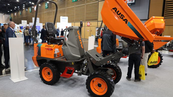 Dumper électrique Ausa D101AEA.