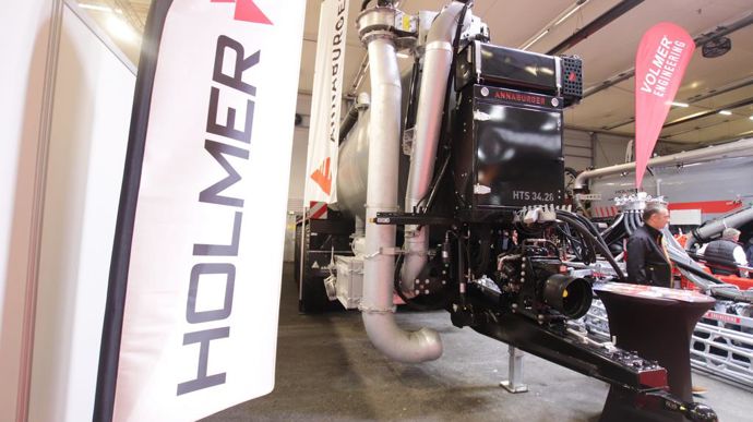 L’annonce a été faite lors du premier jour du Salon des ETA, le 12 décembre 2023. La société Holmer France devient l’importatrice pour l’Hexagone, des produits Annaburger et Volmer. Avec ce partenariat, la succursale française complète son portefeuille avec une gamme réservée au transport et à l’épandage. La société importait jusqu’ici les produits de la marque Holmer, propriété du groupe Exel, et composés d’arracheuses à betteraves et d’automoteurs d’épandage.