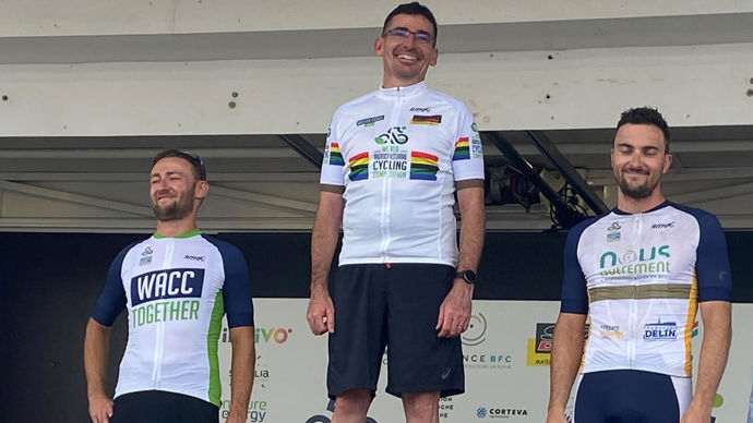Le podium Elite : 1er, Stéphane Lachal (Alliance BFC-Terre Comtoise), 2e Jimmy Audouard (WaccToGether), et 3e, Luc Pacaud (Nous autrement-Les produits gourmands)