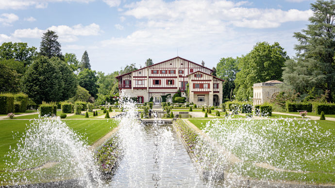 La villa Arnaga était la demeure d'Edmond Rostand à Cambo-les-Bains au Pays basque.