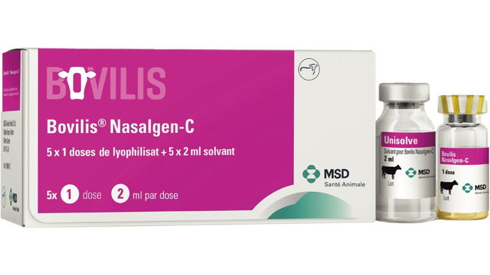 MSD santé animale est récompensé par une étoile pour son premier vaccin intranasal contre le coronavirus respiratoire bovin. Il s’agit d’un vaccin vivant atténué monovalent administrable dès la naissance. La mise en place de l’immunité annoncée est de cinq jours après l’administration intranasale. Il s’agit d’un médicament vétérinaire soumis à prescription disponible en monodose (cinq fois une dose), en cinq et vingt doses.