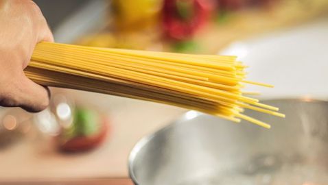 L'industrie des pâtes alimentaires se concentre sur une dizaine de formats simples, afin de limiter les changements de production.