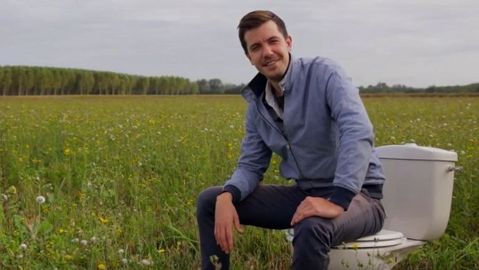 Les premiers résultats de recyclage de l'urine humaine pour l'agriculture sont prometteurs. Les premiers résultats de recyclage de l'urine humaine pour l'agriculture sont prometteurs.